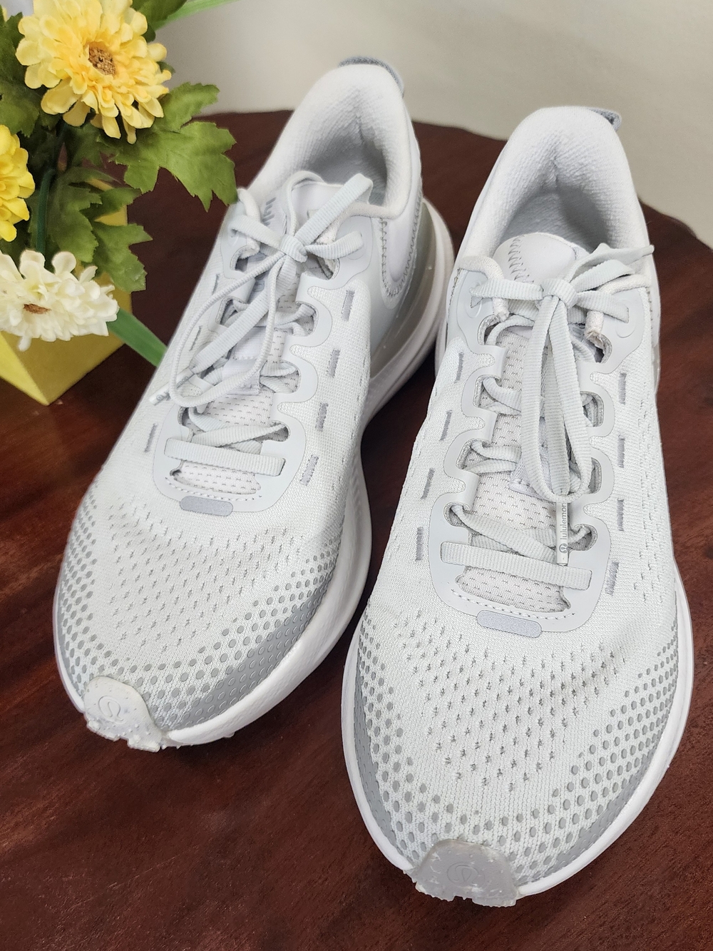 lululemon athletica Sneakers